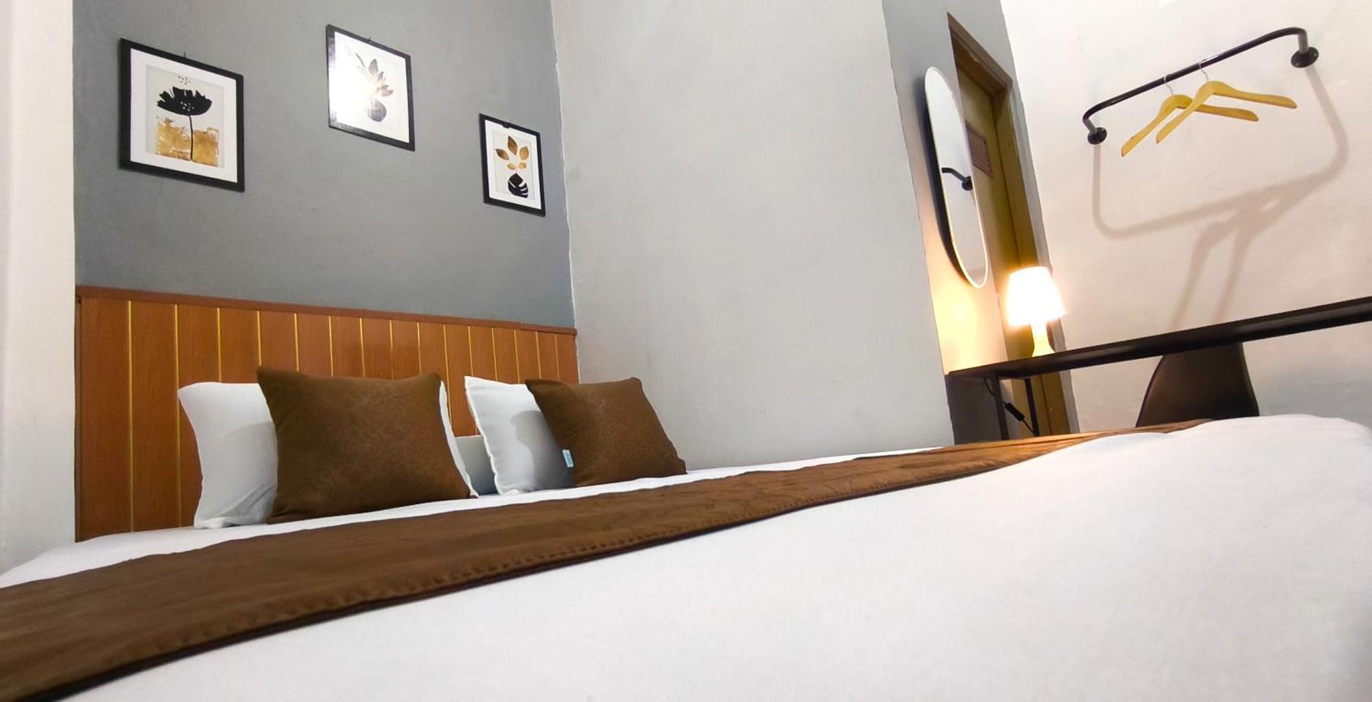 יוגיאקרטה Jogja Day Inn מראה חיצוני תמונה
