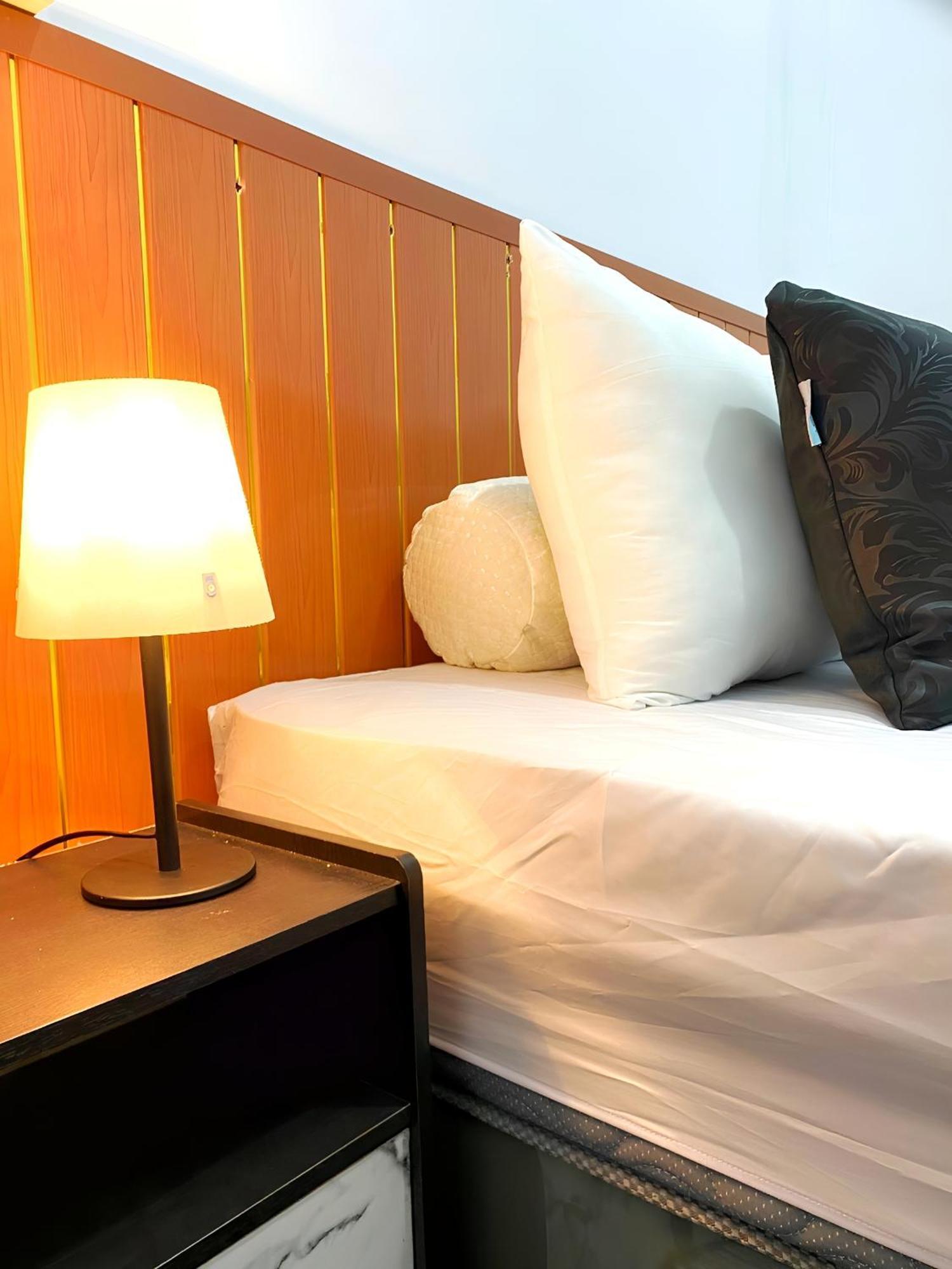 יוגיאקרטה Jogja Day Inn מראה חיצוני תמונה
